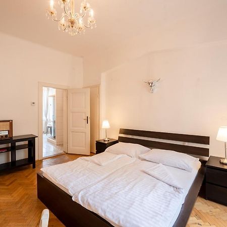 Frida Apartman براتسيلافا المظهر الخارجي الصورة