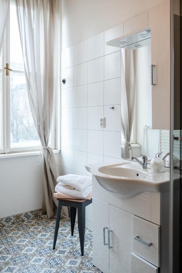 Frida Apartman براتسيلافا المظهر الخارجي الصورة